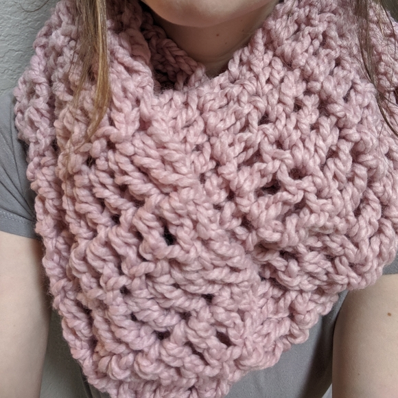 CHUNKY SCARF (made to order) - Picture 6 of 16